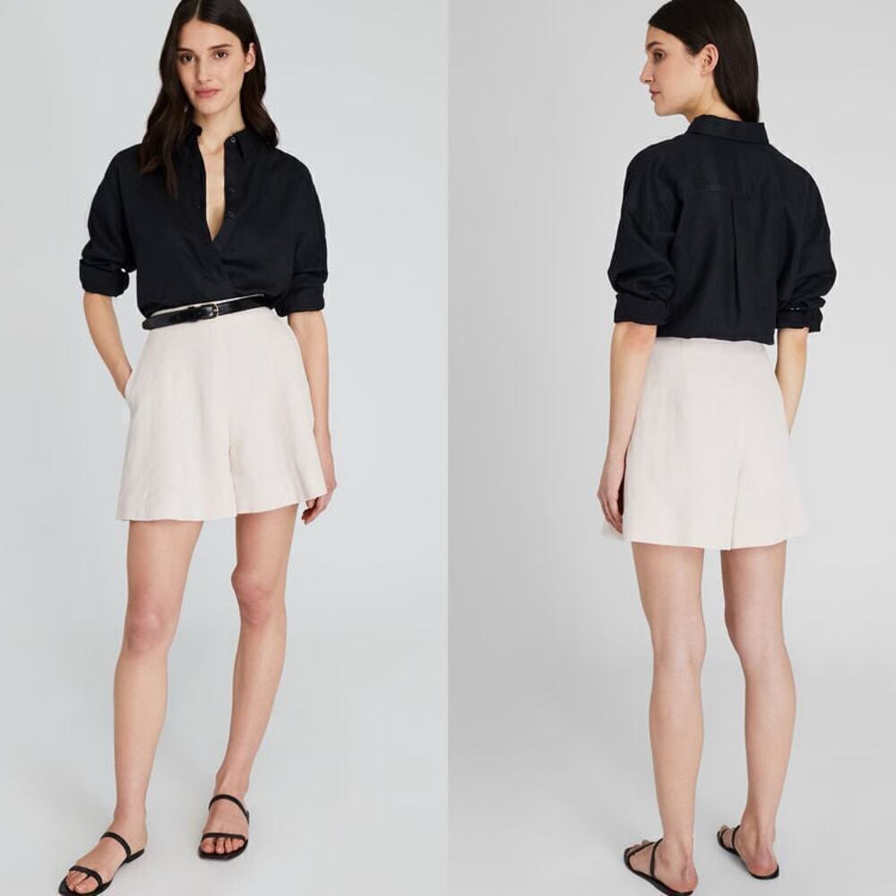 Club Monaco Women’s Skirty Short high waisted light pink size 12 or large